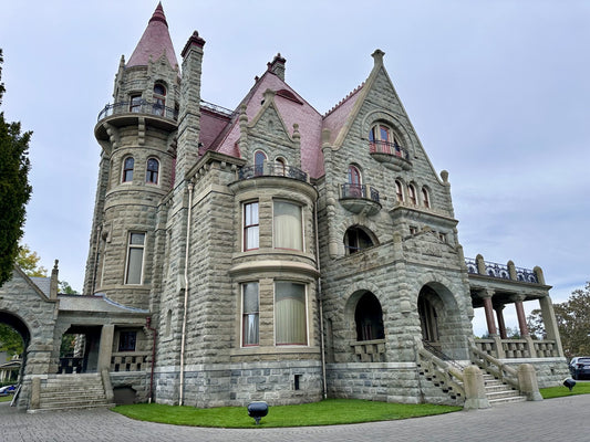 Craigdarroch Castle - News - Olynpix Tours & Transportation