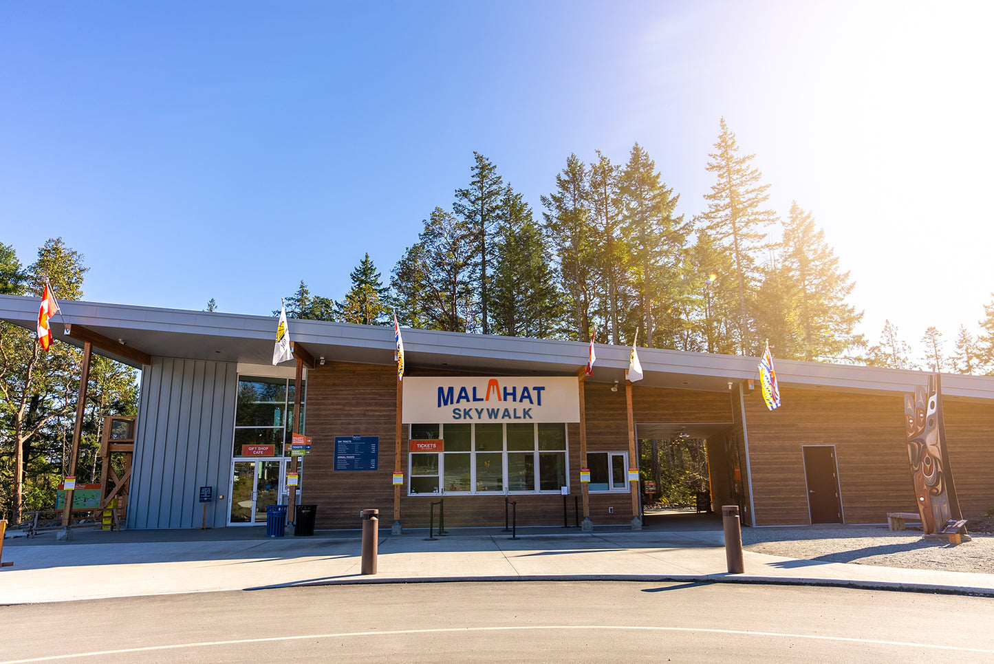 Victoria BC | Malahat Skywalk & Hatley Castle Private Tour